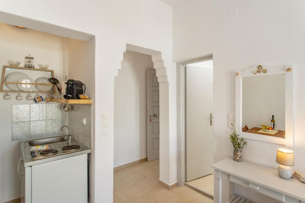 Yialos Rooms Piso Livadi Ngoại thất bức ảnh