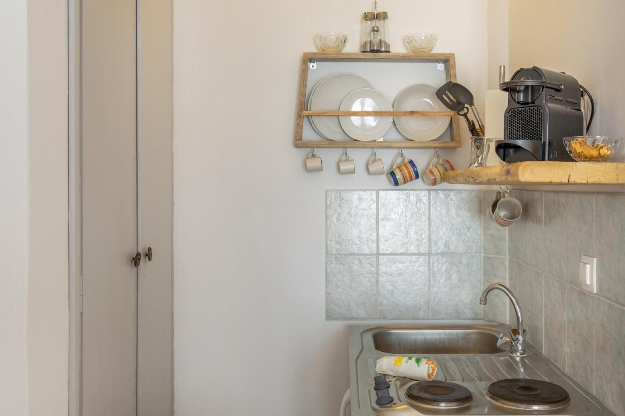 Yialos Rooms Piso Livadi Ngoại thất bức ảnh