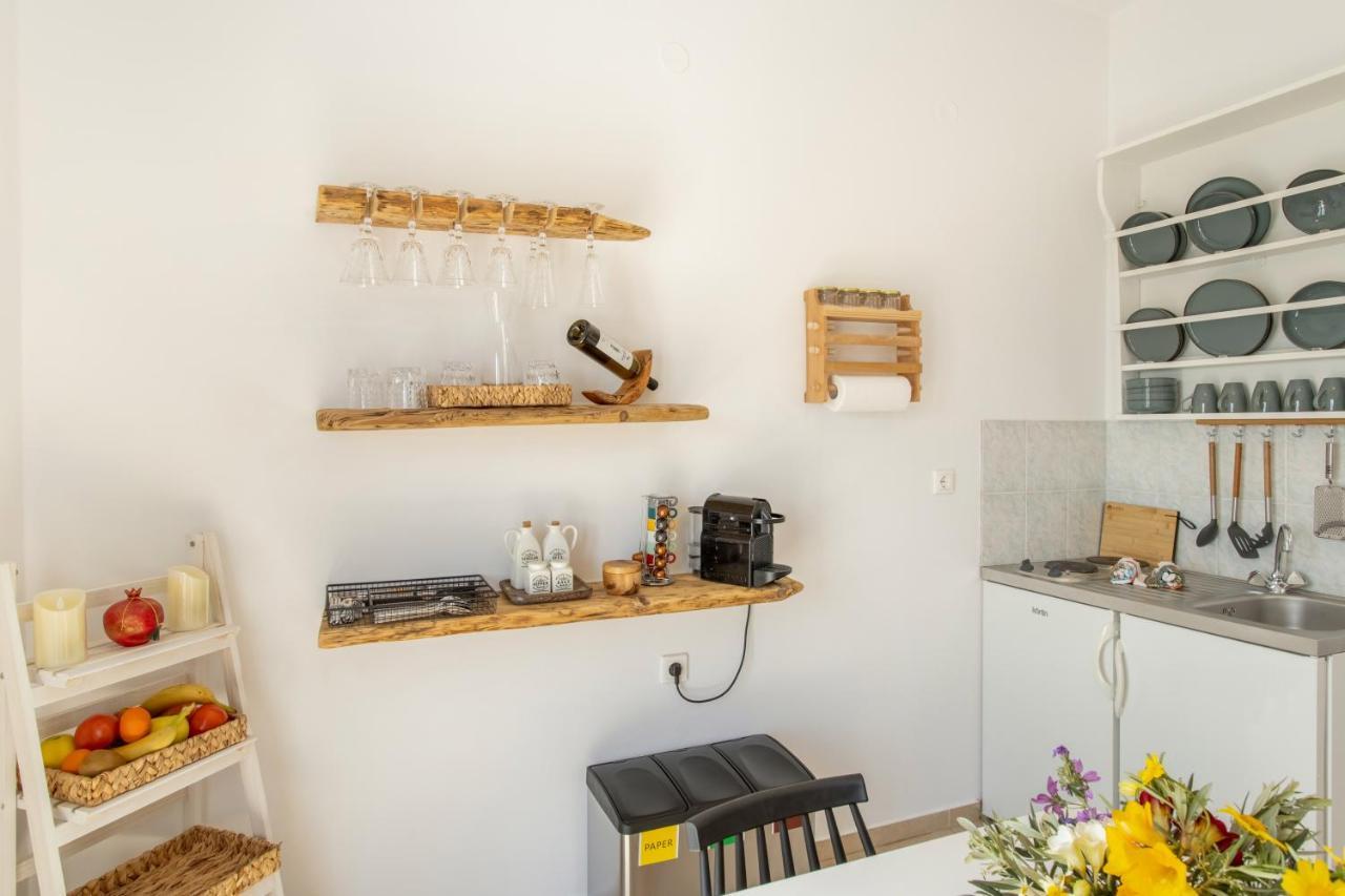 Yialos Rooms Piso Livadi Ngoại thất bức ảnh