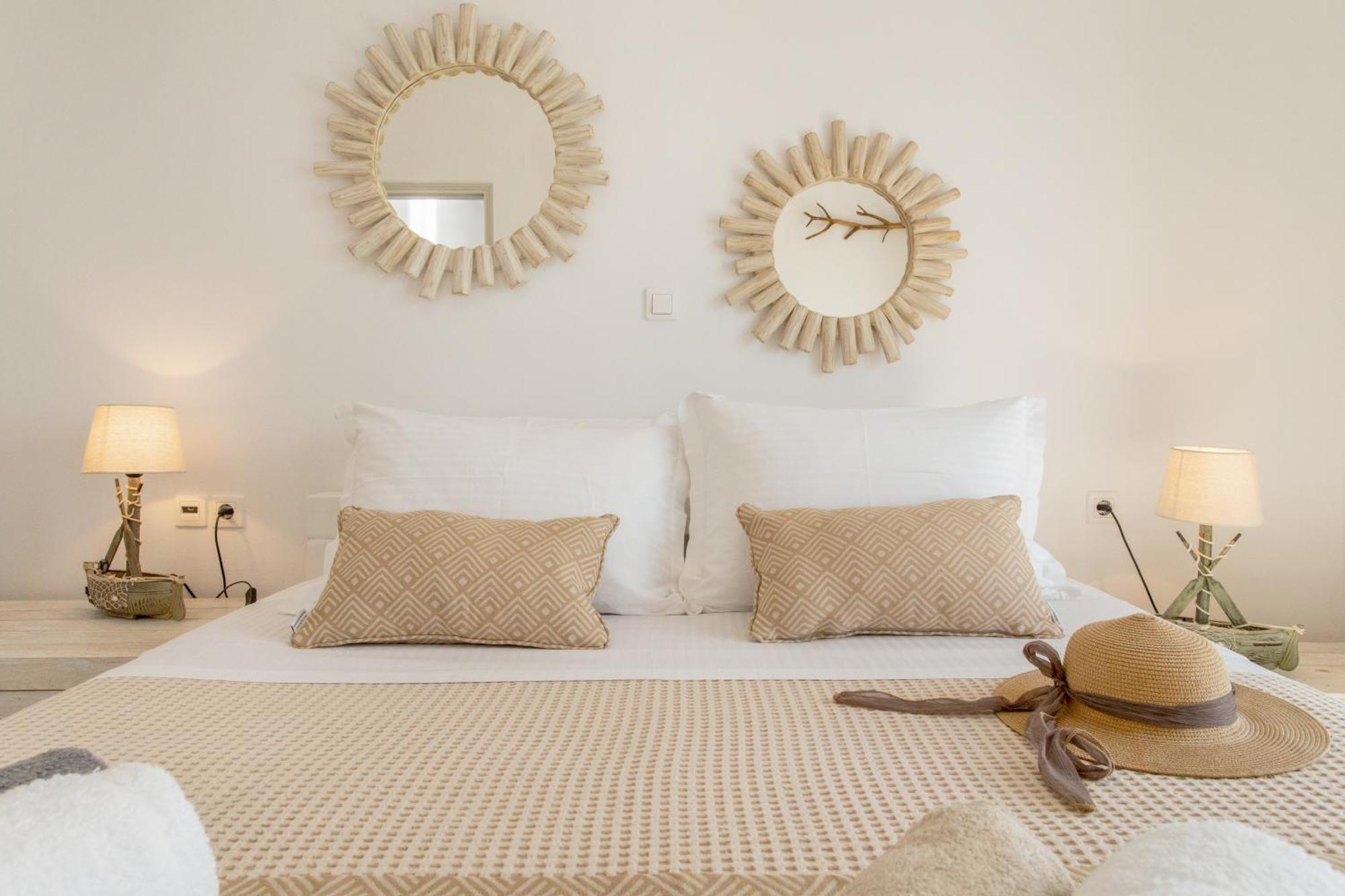 Yialos Rooms Piso Livadi Ngoại thất bức ảnh