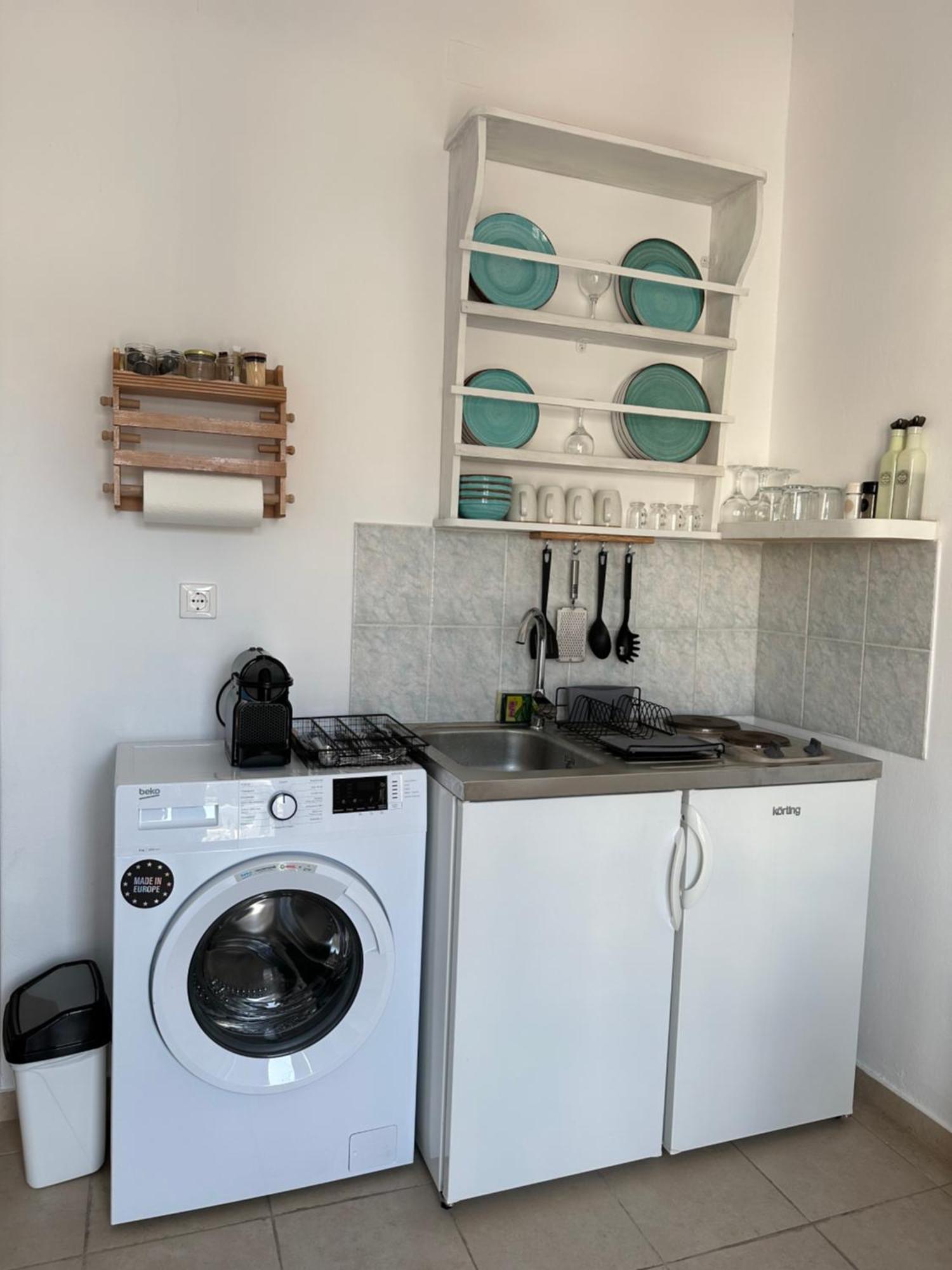 Yialos Rooms Piso Livadi Ngoại thất bức ảnh